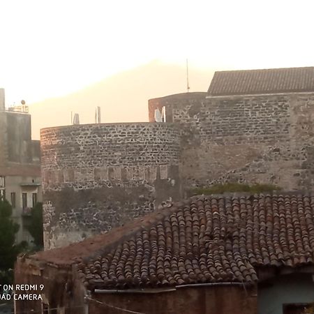 Fikus Apt Relax Castello Ursino Katanya Dış mekan fotoğraf