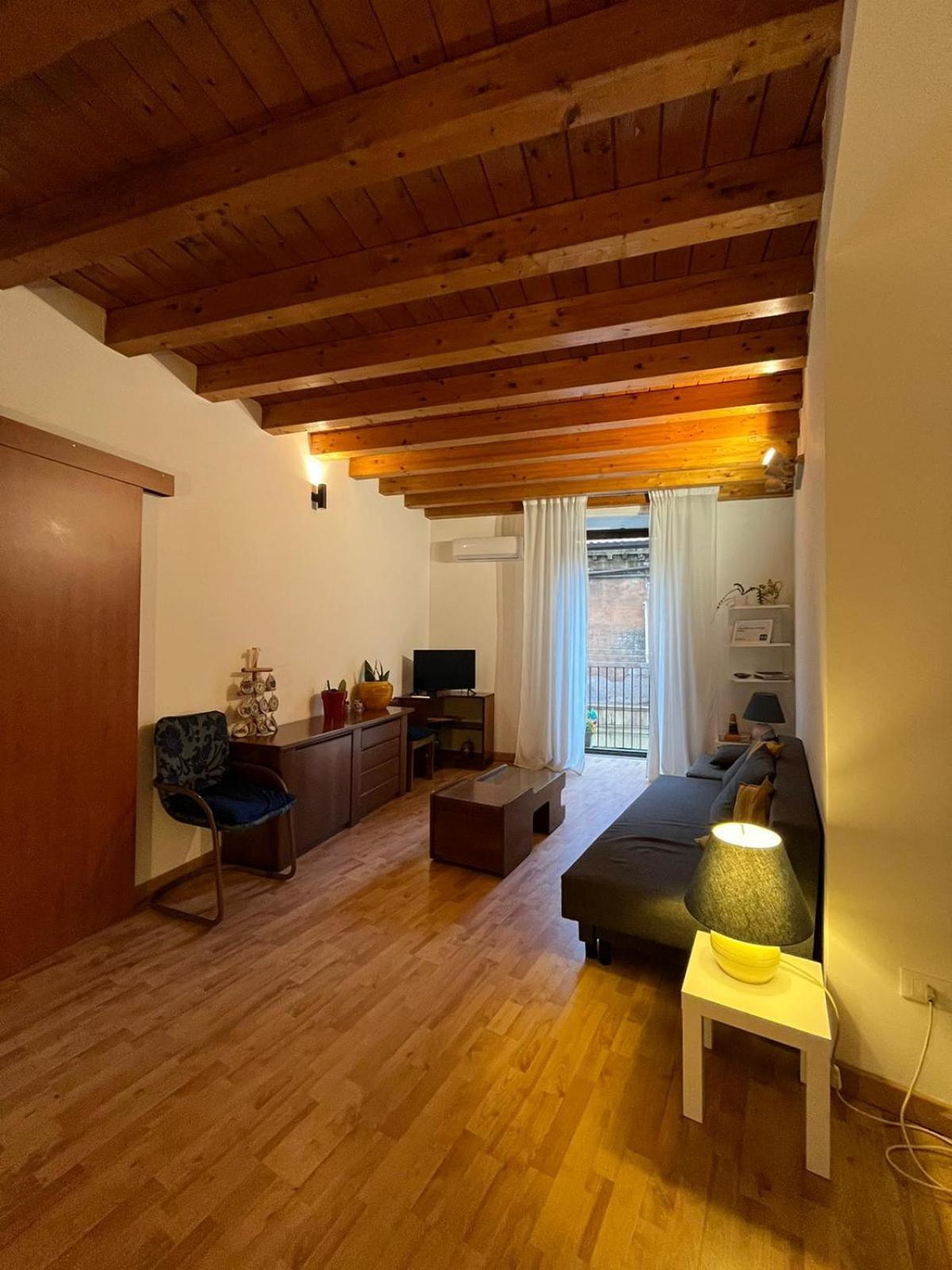 Fikus Apt Relax Castello Ursino Katanya Dış mekan fotoğraf