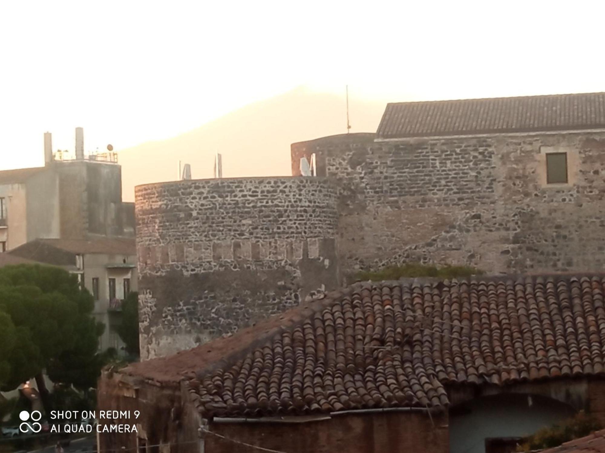 Fikus Apt Relax Castello Ursino Katanya Dış mekan fotoğraf
